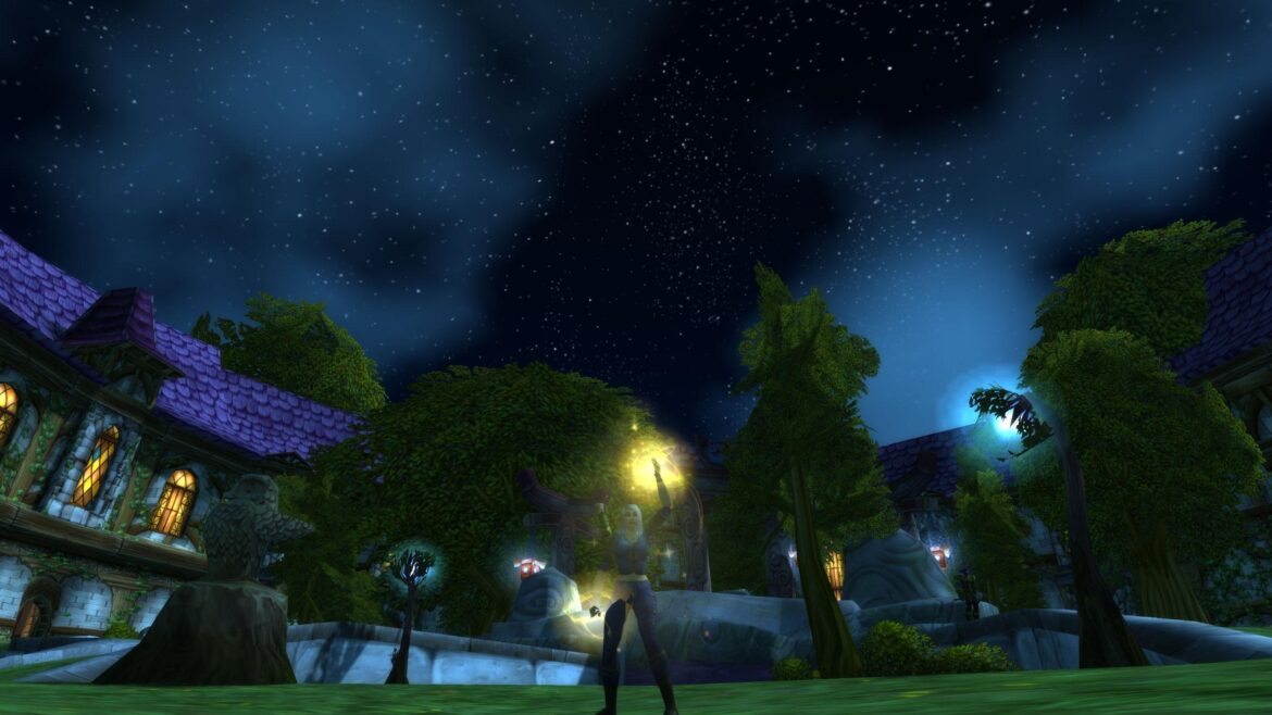 Classic WoW Mastery: Best in Slot Gear for Paladin Healers